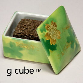九谷焼 香箱 釉裏金花桜 g-cube ジーキューブ グリーンビズ アロマテラピー エッセンシャルオイル お香 香木 香水 線香 香炉 香器 香り 精油 陶箱 小箱 おしゃれ 人気 ギフト プレゼント リラックス 癒やし 金沢駅 石川県 お土産 白檀 沈香 ローズ グリンティ－ミント