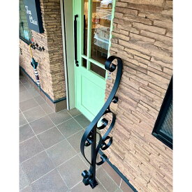 【乙女デザイン アカンサスラインの手すり】かわいい おしゃれ 玄関 新築 リフォーム リノベーション 介護用 アルミ製 錆びない 階段 ビス付き アイアン手すり ハンドル 店舗 手摺 ドア 什器 インテリア