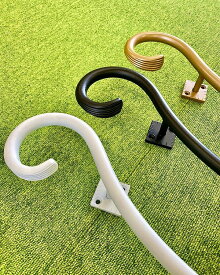 【乙女デザイン くるんくるん手すり　800mm】かわいい おしゃれ 玄関 新築 リフォーム リノベーション 介護用 アルミ製 錆びない 階段 ビス付き アイアン手すり ハンドル 店舗 手摺 ドア 什器 インテリア