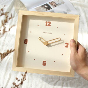 【オープン記念!P10倍→実質4491円 10/27まで】置き時計 お洒落 時計 掛け時計 木製 おしゃれ 北欧 天然木枠 壁掛け 部屋時計 連続秒針 アナログ時計 室内装飾 新築 引っ越し祝い 静音 四角形 ガ