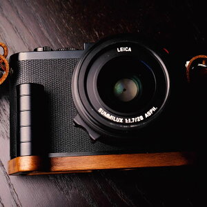 Leica Q ��p �n���h�O���b�v���^�� �h�؍� �n���h���C�h �{�f�B�P�[�X �p�̃n���h�O���b�v�ł� ��������؎� �݊� �d�r�����֗� ��ʊJ��