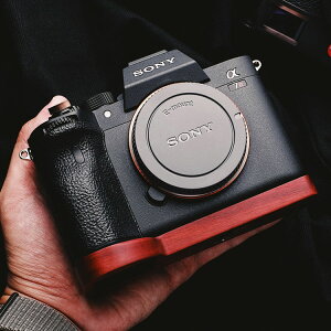 SONY A7RIV A7S3 A9II p nhObv^ h؍ nhCh {fBP[X p̃nhObvł ؎ ݊ dr֗ ʊJ