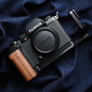FUJIFILM XS10 ��p �n���h�O���b�v���^�� �h�؍� �n���h���C�h �{�f�B�P�[�X �p�̃n���h�O���b�v�ł� ��������؎� �݊� �d�r�����֗� ��ʊJ��
