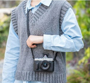 FUJIFIFILM X-E4�p �{�f�B�[�n�[�t�P�[�X �{�f�B�P�[�X �o�b�e���[�̌����ł� �O�r�l�W���t�� �J�����P�[�X