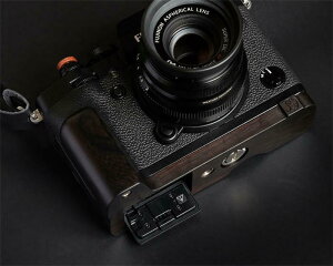 FUJIFILM X-T3 XT3 ��p �n���h�O���b�v���^�� �h�؍� �{�f�B�P�[�X �p�̃n���h�O���b�v�ł� �݊� �d�r�����֗� ��ʊJ��