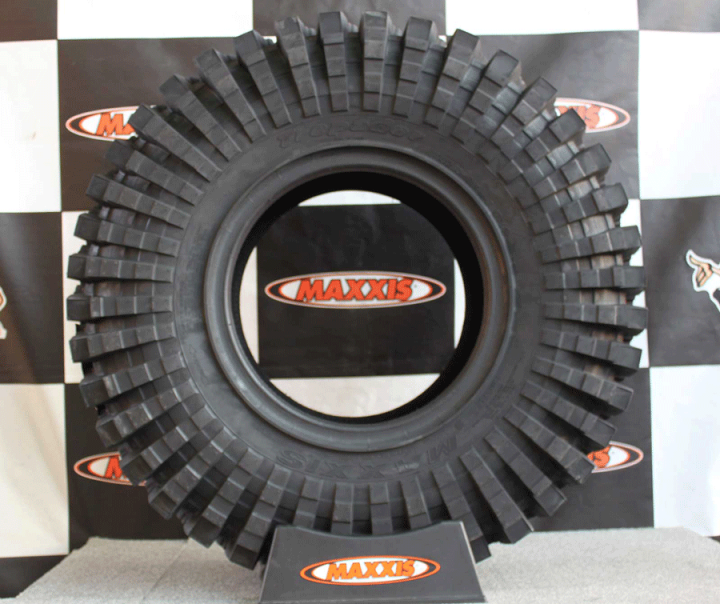 楽天市場】【☆個人様宛は別途送料！】MAXXIS マキシス M8060 37×12.50