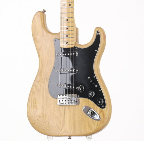 【楽天市場】Fender USA 197 Stratocaster Naturalの通販