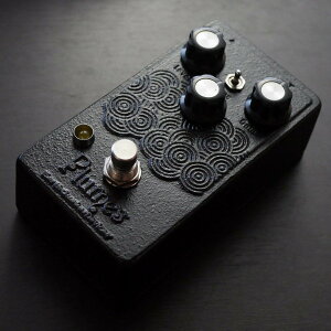 �y�䐔����zEarthQuaker Devices x kgr harmony / �암�S�퐻 Plumes �A�[�X�N�G�C�J�[�f�o�C�Z�X