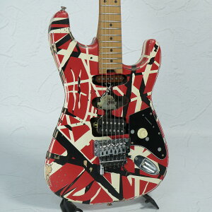 EVH / Striped Series Frankie Red/White/Black Relic yS/N EVH2401179zyÉhXz
