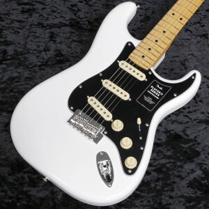 Fender / Player II Stratocaster Maple Fingerboard Polar White�y�V�h�X�z