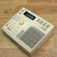 【中古】 AKAI / MPC2000 32MB 【キーボードマート新宿】【新宿店】【9/14 値下げ！】