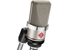 NEUMANN mC} / TLM 102 RfT[}CNtH yKiۏ3NtzyPNGz