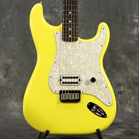 《WEBSHOPクリアランスセール》Fender / Limited Edition Tom Delonge Stratocaster Rosewood Fingerboard Graffiti Yellow【3.54kg/2023年製】[S/N MX23114958]《+4582600680067》【PNG】
