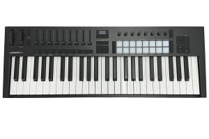 Novation mx[V / Launchkey 49 MK4 49tTCYEZ~EFCebhEEH[^[tH[ՁyfgpiIzyPNGz