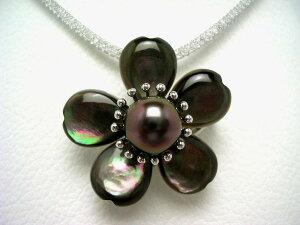 真珠 ブローチ パール 黒蝶真珠 10.5mm ディープグリーン シルバー シェル フラワー 64952 イソワパール