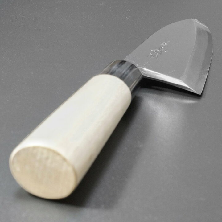 楽天市場】包丁 出刃 180mm 郷右馬允義弘 上作 白紙2号 鞘付 水牛柄 