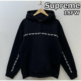 Supreme シュプリーム 長袖 パーカー Hooded Sweatshirt, Hoodie 18FW TEXT STRIPE HOODED SWEATSHIRT 18AW テキスト ストライプ 615【USED】【古着】【中古】10059058