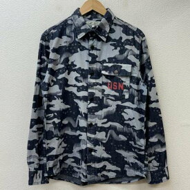 AVIREX アヴィレックス 長袖 シャツ、ブラウス Shirt, Blouse 6165143 カモフラ 迷彩柄 USN ロゴ プリント 猫目ボタン ワーク【USED】【古着】【中古】10102108