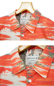 CROSSLEY (クロスリー)　アロハシャツ　レギュラーカラー大胆なデザイン　トーンを抑えたカラーリングサラリとした張りのある素材　肌触りが良いですイタリア製