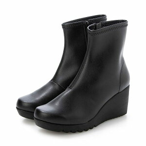 t@[XgR^Ng fB[X u[c {  Vv RtH[g V[gu[c TCht@Xi[ FIRST CONTACT