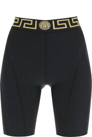 Versace ショーツ グレカモチーフのバイカーショーツ