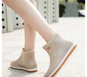Cu[c fB[X ~J΍ V[gu[c CV[Y  h Xj[J[ JC ɂ ZC hu[c 220~255mm ̓ v[g