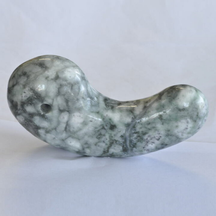 楽天市場】限定1点モノ 糸魚川翡翠 特大勾玉 17.5cm 糸魚川産 勾玉 