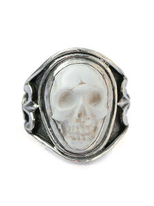 Lee Downey [_Ej[ Sculpted Skull Ring - Howlite / XJ O w nECg  hN Vo[ Y fB[X y  z
