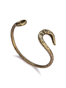 GILES & BROTHER WCX Ah uU[ y Hook Cuff tbNJt z[ Ki ] oO uXbg AeB[NS[h uX ^J  Y fB[X lC uh  y 