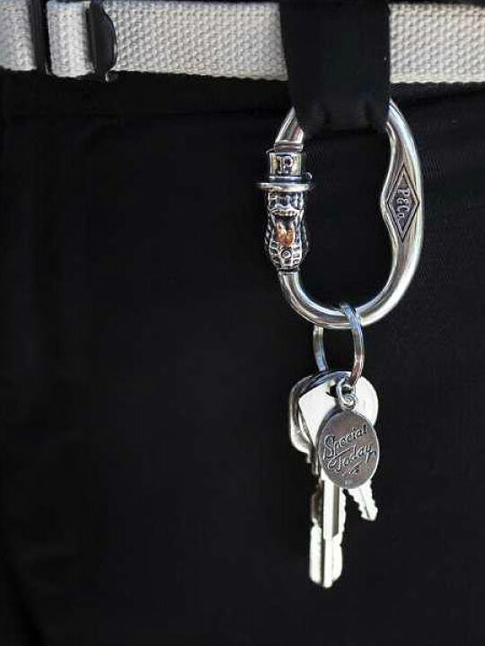 楽天市場】PEANUTS&CO. ピーナッツカンパニー 【 Peanuts Carabiner  