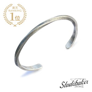 STUDEBAKER METALS �X�`���[�h�x�[�J�[���^�� �y STUDEBAKER CUFF ( STERLING SILVER ) �z[ ���K�i ] �X�^�[�����O�V���o�[ �o���O�� �J�t�u���X���b�g �}�b�g�V���o�[ �� 925 �y�A �v���[���g ���j�Z�b�N�X ��