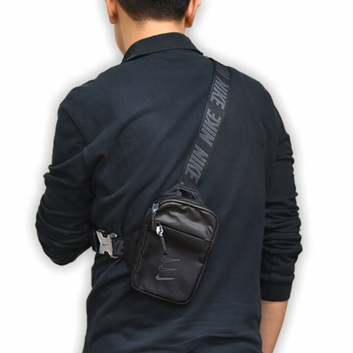 楽天市場 ナイキ Nike メンズ レディース バッグ カジュアル スポーツ スポーツウェア エッセンシャル S ヒップ P Ba5904 011 黒 Ivy Casual