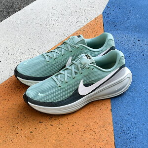 �i�C�L nike �X�j�[�J�[ �J�W���A�� �V���[�Y �X�|�[�c �C �^�� �W�� �t�@�b�V���� ���{�����[�V���� 8 HJ9198 007