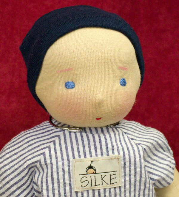 【楽天市場】ジルケ人形（SILKE) Hannah（ハンナ） 28cm KOSEN（ケーセン社）知育玩具/クリスマス/プレゼント/リアル/動物