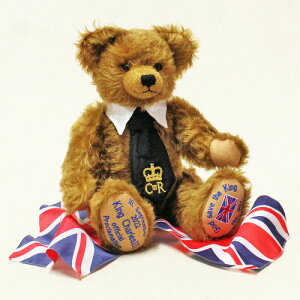 英国国王チャールズ3世 即位記念ベア 35 cm 緑ハーマン 13168-5