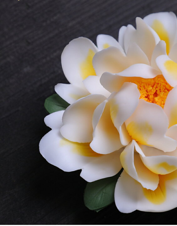 楽天市場】100年枯れない磁器のお花 美しい牡丹 一輪の花 お香・線香 