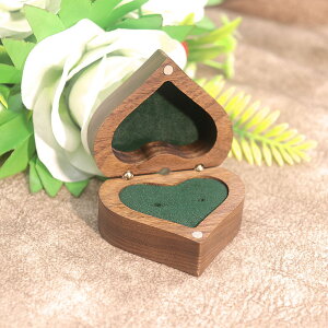 Love ハート型 指輪ケース かわいい リングケース 木製 小 指輪 収納 高級 小さい ミニサイズ おしゃれ アクセサリーケース ウールナット 婚約指輪入れ 指輪収納 持ち運び リングボックス 携
