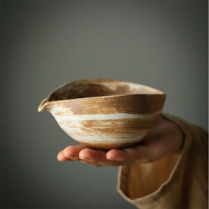 IwaiLoft 手作り 片口 徳利 酒器 陶磁器 日本酒 片口注器 ミルクピッチャー 小鉢 取り鉢 刷毛目 片口鉢 和食器 シンプル 食器 中国茶器 公道杯 ティーサーバー 茶海 分茶器