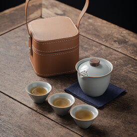 雨過天青 陶磁器 汝窯 青磁 宝瓶 茶器セット 茶杯 湯飲み 盃 セット 3客セット 茶碗 片口 酒器セット 天青色 ティーセット 中国茶器 台湾茶 ウーロン茶 紅茶茶器旅持ち アウトドア 便利グッズ 携帯用【送料無料】IwaiLoft