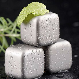IwaiLoft 純チタン製 アイスキューブ 溶けない氷 保冷用 アイス 薄まらない ロックアイス お茶 ジュース お酒 コーヒー ウイスキードリンク保冷用 タンブラー クールキューブ 軽量 氷代替 繰り返し使用可能 金属臭ゼロ 父親 誕生日 プレゼント ホームパーティー