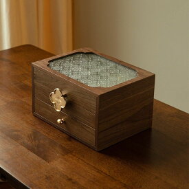 フローラガラス ジュエリーボックス アクセサリーケース 銘木 木製 仕切り調整 3段 大容量 ウールナット 透明 窓付き ガラス ウッドケース おしゃれ 高級 宝石箱 アクセサリー 収納ケース 指輪 リング ピアス/ネックレス/メガネ/時計収納 彼女 母の日 プレゼント IwaiLoft