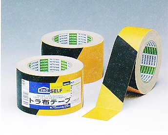ニトムズ トラ布テープ ＰＯＳ ５０ｍｍＸ２５Ｍ 最大59％オフ Ｊ３８４０ 人気を誇る