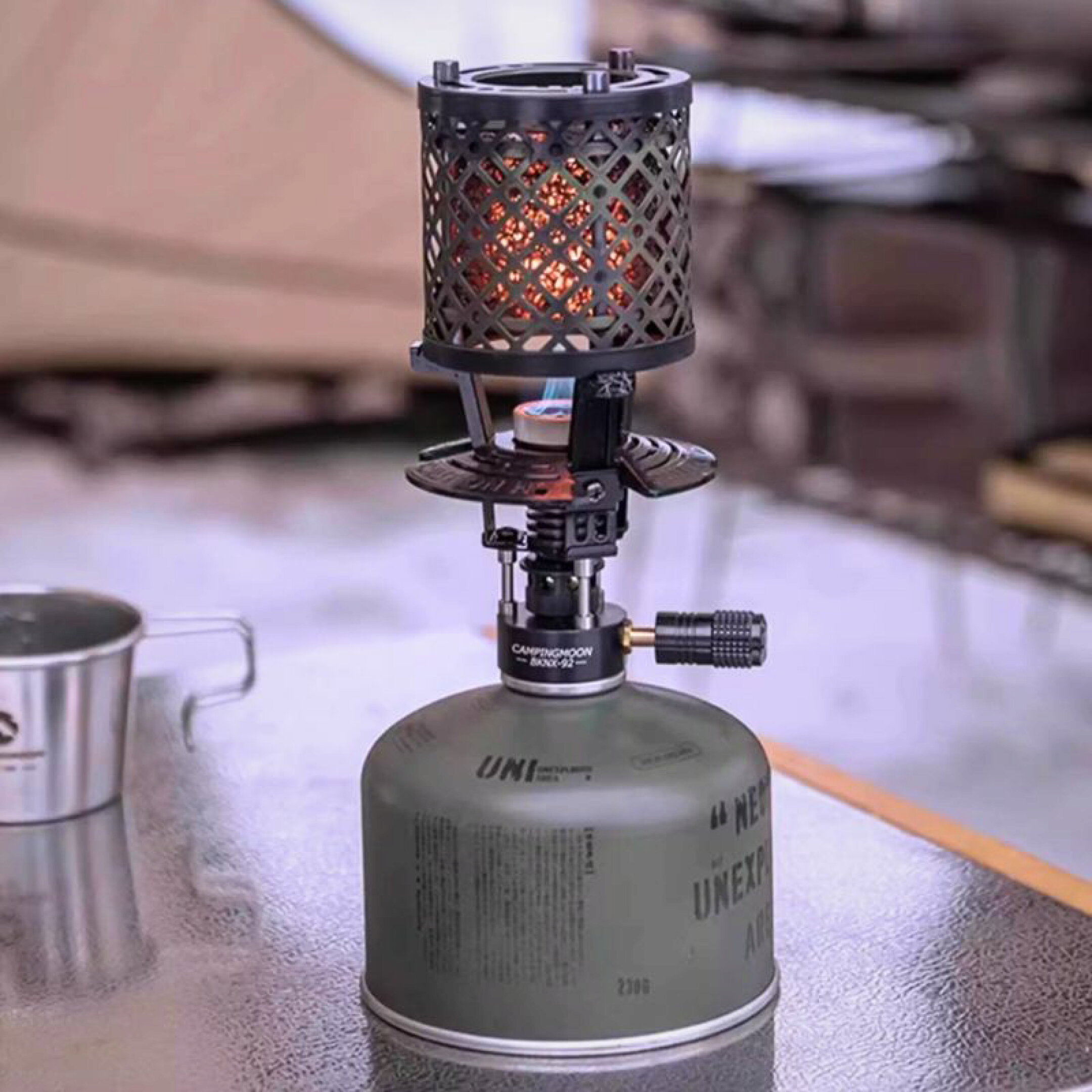 キャンピングムーンの別注アイテム「T-HEATER」