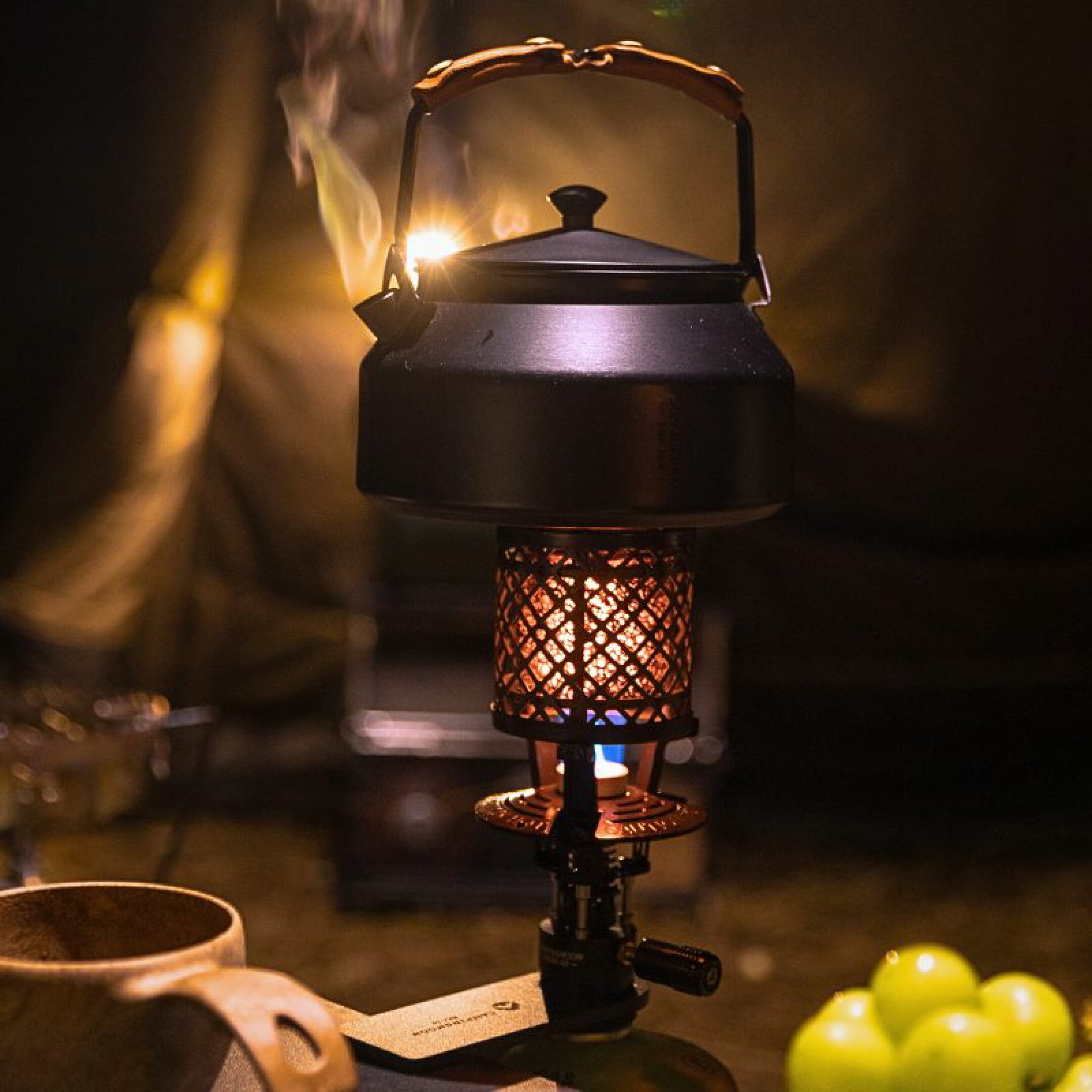 コンパクトで持ち運びやすい