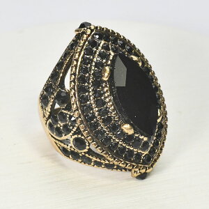 ubNCZ NVJ}[LXO w Ô AeB[N