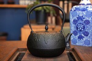 y9SiP10{!Xoi[Gg[z(󒍐Yi)암S@Sr@WԂǂ1.8L yx {  암Sr Iwachu kettle JAPAN