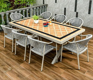 k̉O҂ق̈֎qnCGh̉Oe[uƈ֎q̒̃vX`bN̖؂̃e[uł