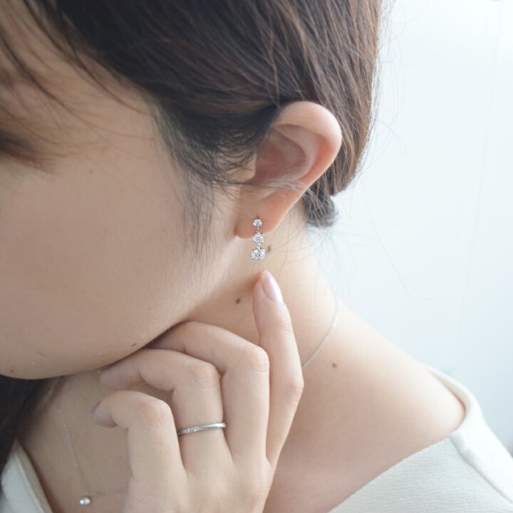 楽天市場】ピアス スーパーキュービックジルコニア K14 ホワイト 