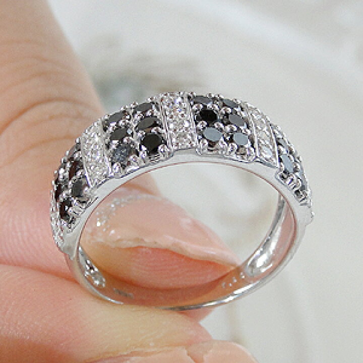楽天市場】Pt900【1.0ct】ブラックダイヤ ＆ ダイヤモンド パヴェ 