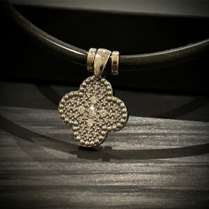 4N[o[NX X|[clbNX DSNA_Cf 4clovercross VR~lz RÖ@ y_g S[WX  St 25ETn